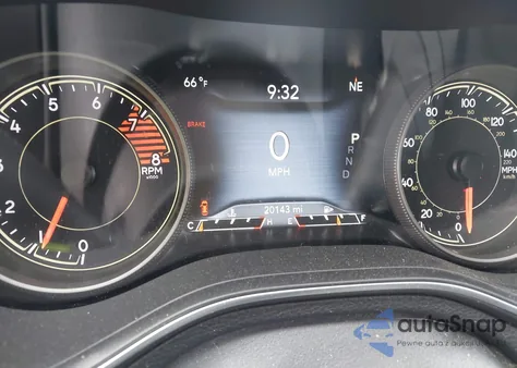 2021 Jeep Cherokee Limited 4X4 from USA, damaged, VIN 1C4PJMDX4MD139251